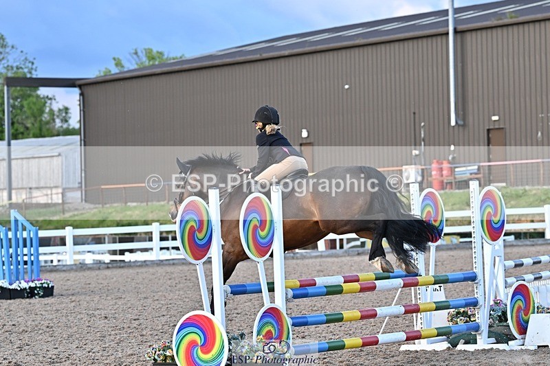 250513-191002-01166 - 90cm