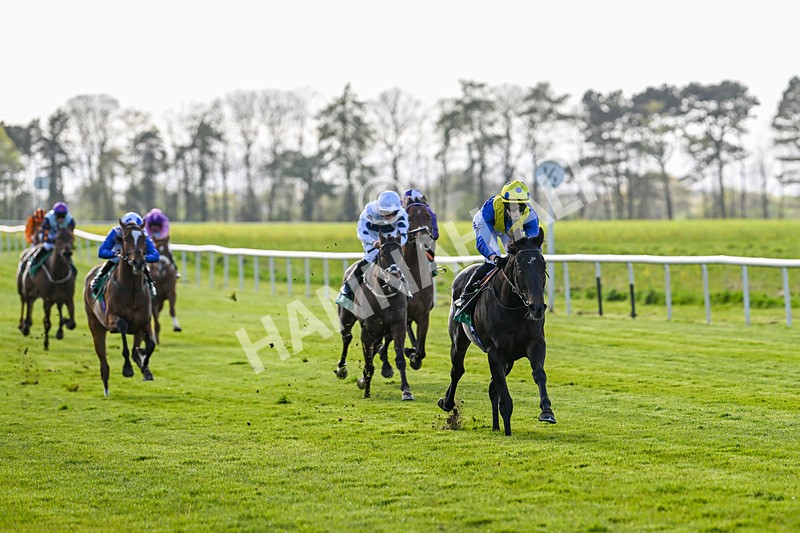 200424-Race 3-Never So Brave-6471