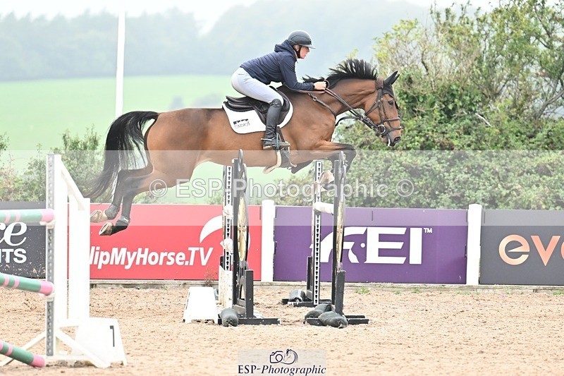 250917-140157-00759 - Cls 5 Foxhunter and 1.20m Open