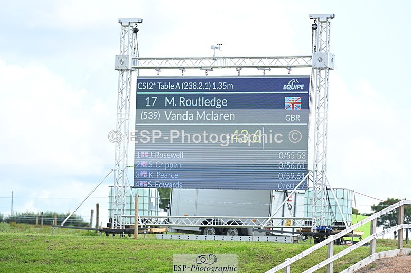 230721A-105722-05502 - Cls 6, 2 Star Medium 1.35m