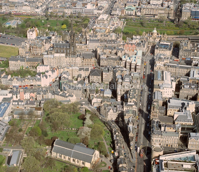 A00517E Edinburgh City from above Candlemaker row in 2004 - Settlements, infrastructure and attractions