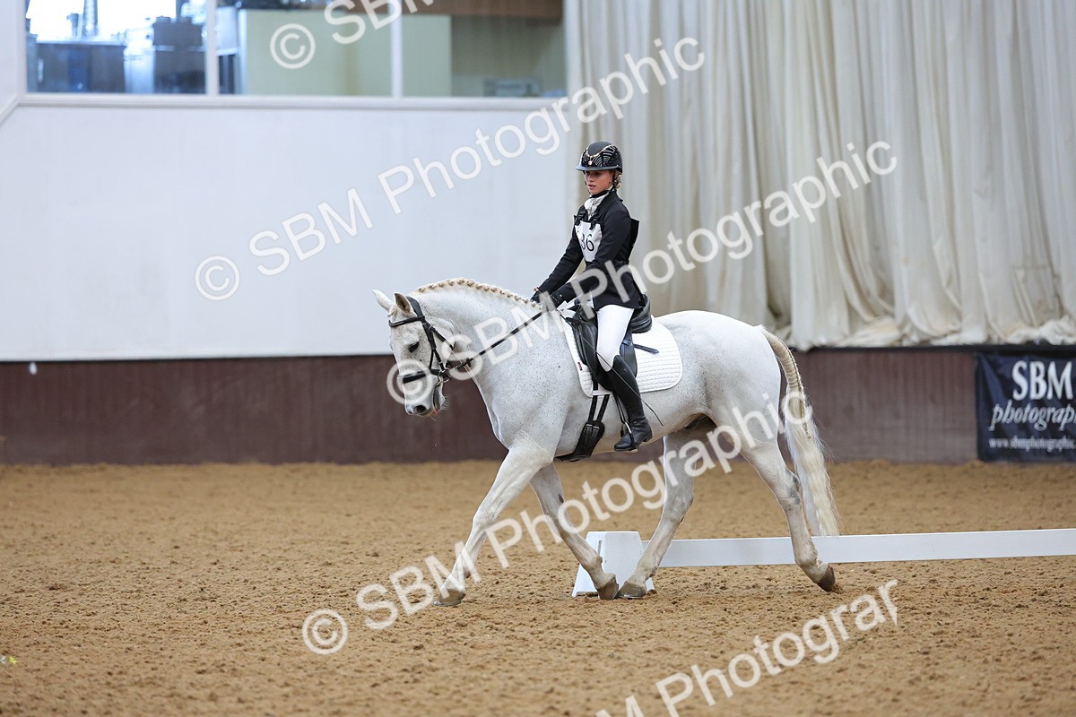 SBM_003744 - Novice