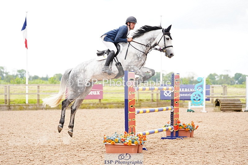 240524A-144008-04268 - Cls 18 National 1.40m