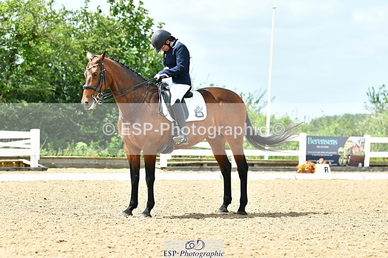 230702A-143740-10727 - Cls 32 Medium 73