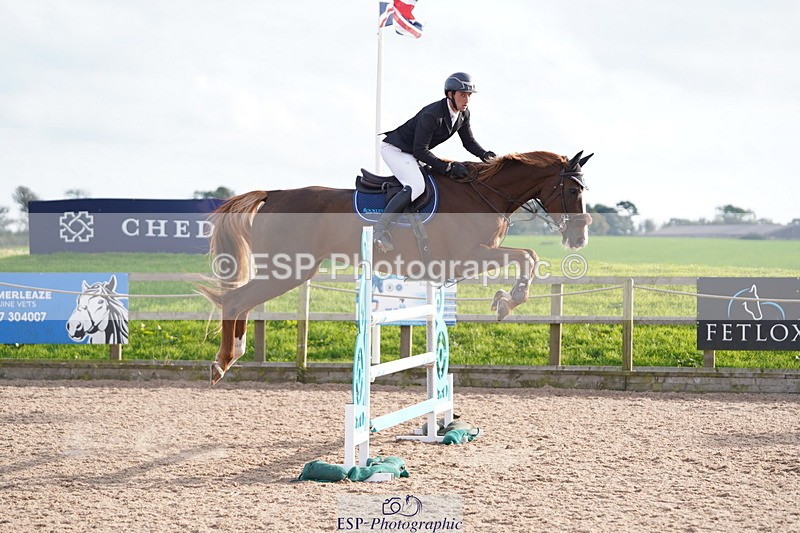 241005A-162326-05202 - SAT Cls 12 Snr Fox & 1.20m Open