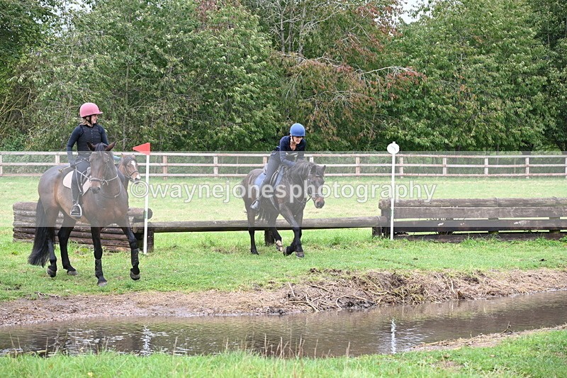 WJ6_3046 - Time at Photographer 11:01 to 11:20