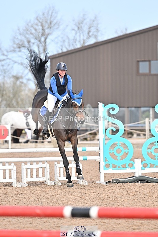 250326-100859-00141 - Cls 1 British Novice and 90cm