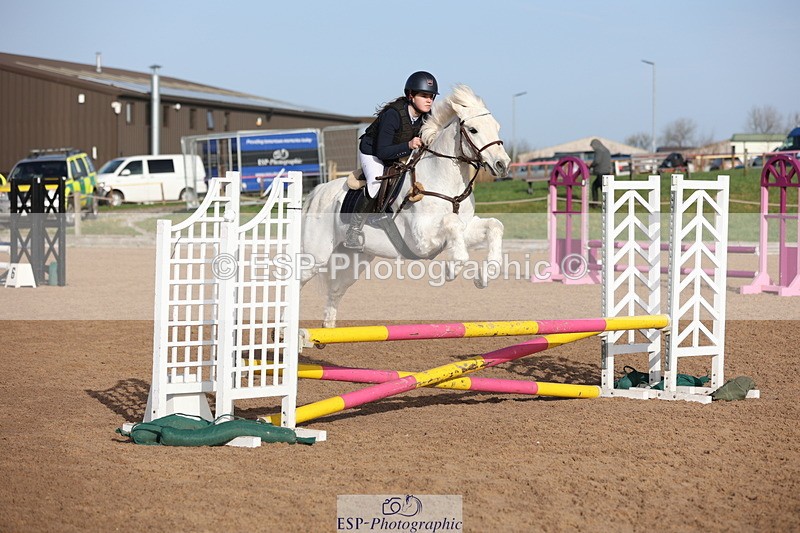 240210A-104926-00591 - Cls 17+18 Club and Schools 70cm