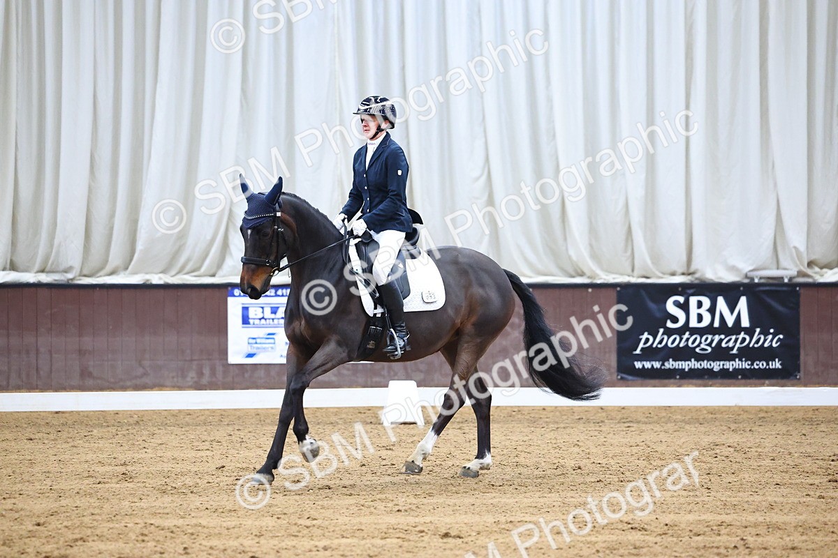 SBM_006872 - Class 17/14 - Novice & prelim FSM