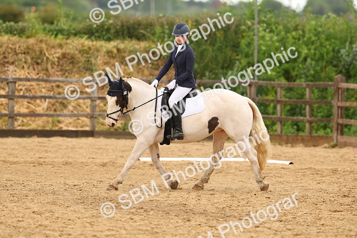 SBM_003383 - Class 7 - Novice 2