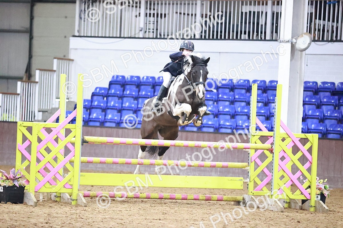SBM_003047 - Class 13 - Blue Chip Pony Newcomers 1.00m