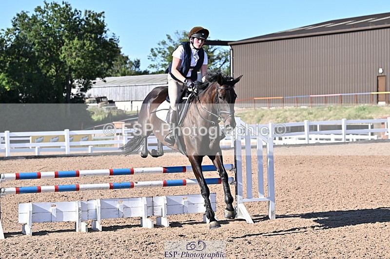 250708A-182427-00506 - 90cm Classes