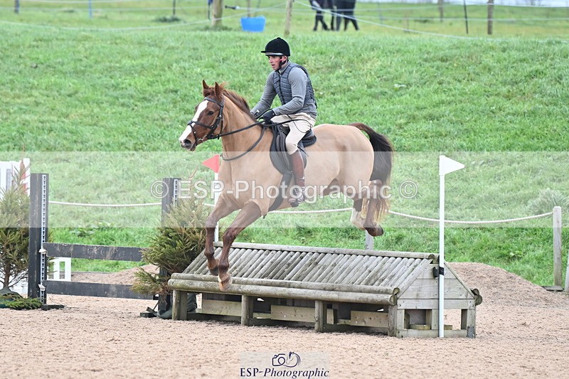 231217A-121447-00659 - 90cm