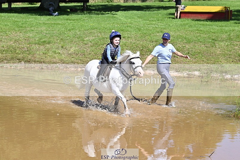 240728B-111602-01352 - Gemma's Group XC