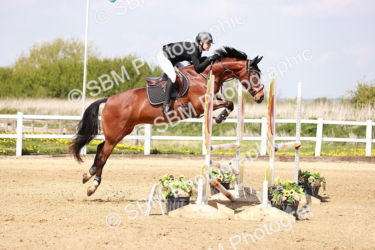  - Class 23 - Senior 1.05m