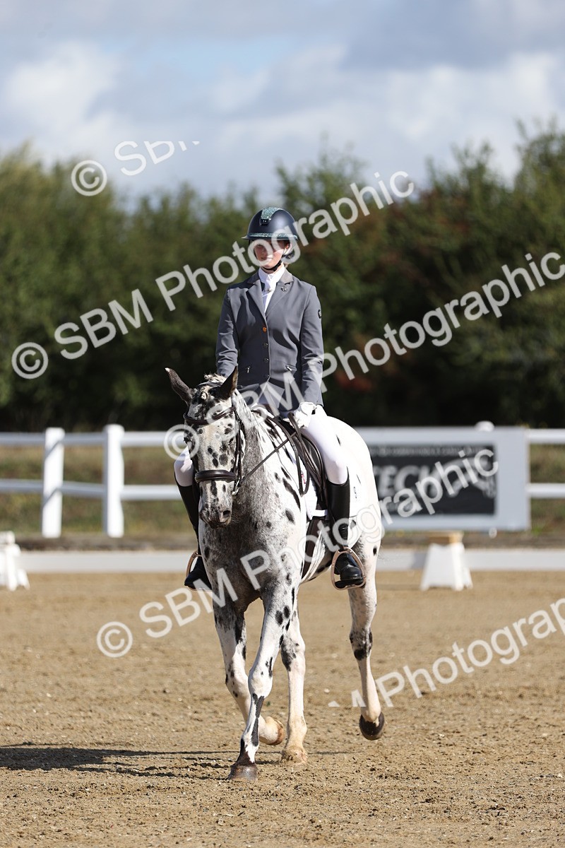 SBM_001199 - Class 2 - Intro 4 Champs - 9.44-10.38