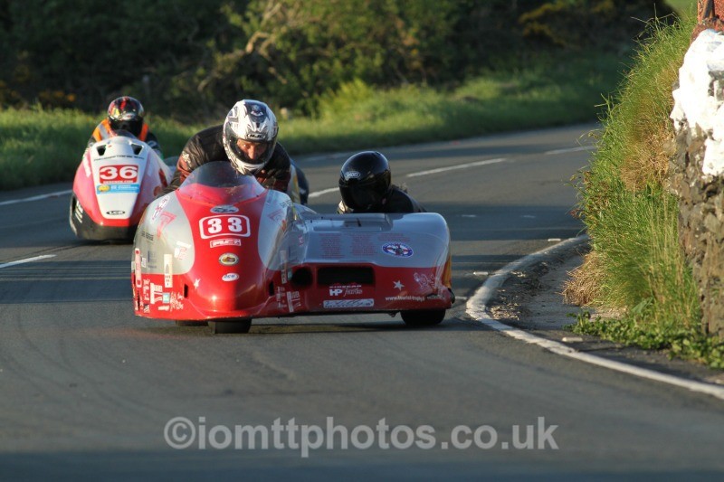 Francois Leblond / Anne Garnish* Suzuki - Monday Practice - Sidecars