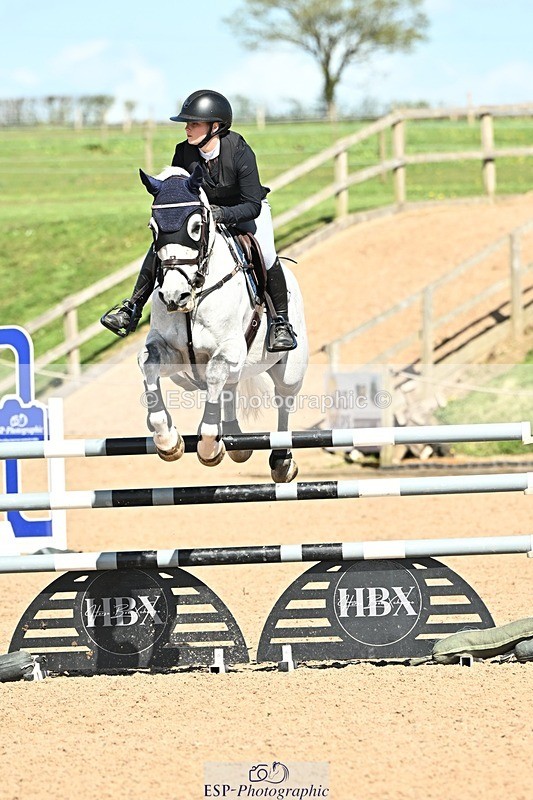 250416-150221-01574 - Cls 6 Foxhunter and 1.20m