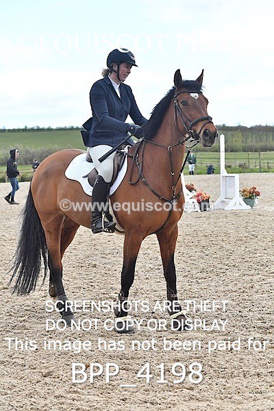 BPP_4198 - CLASS 6 FRI Senior Newcomers/ 1.10m Open