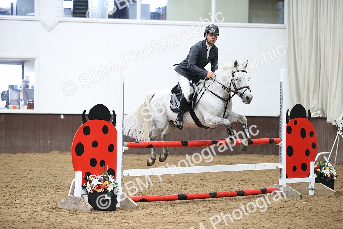 SBM_003046 - Class 13 - Blue Chip Pony Newcomers 1.00m Open