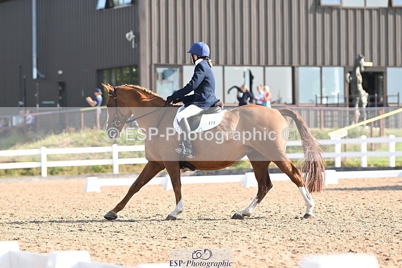 250816-092602-02904 - 076-Melanie.HaslockMinnie.I