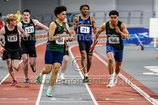 StudInd-916016 - Track Male Set Two