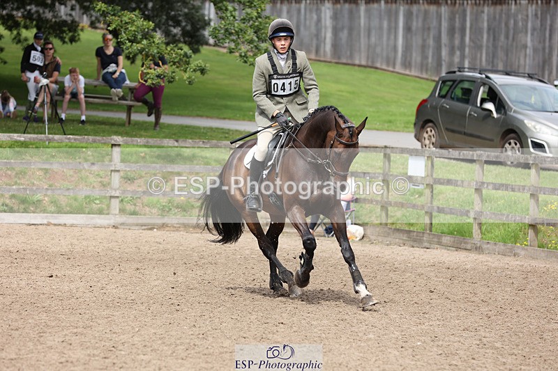 240804-105138-11327 - 415-Benjamin_Plunket-BARDUN_ACROBAT