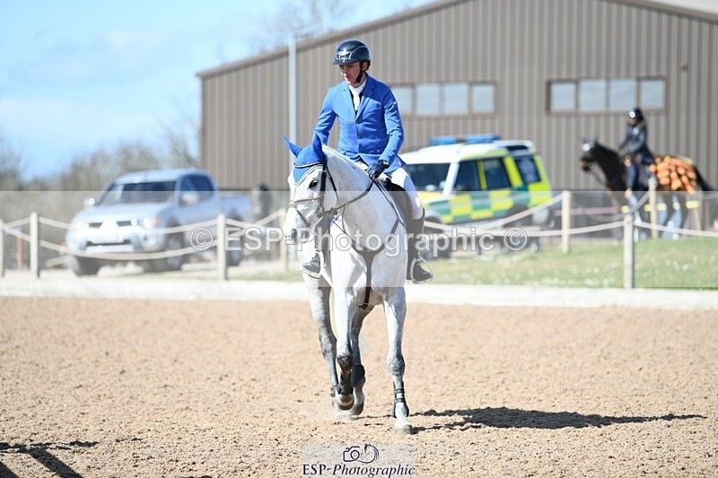 250328-131947-01202 - Cls 3 Snr Foxhunter