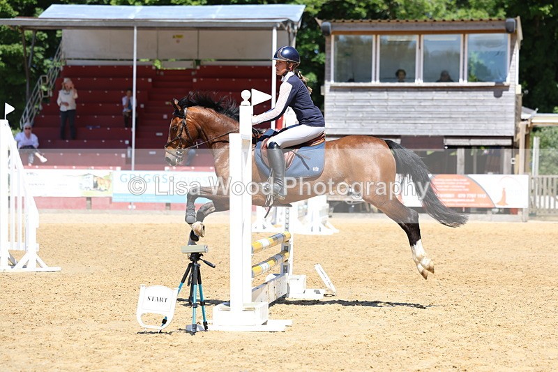 3E7A2693 - Class 6: 70cm