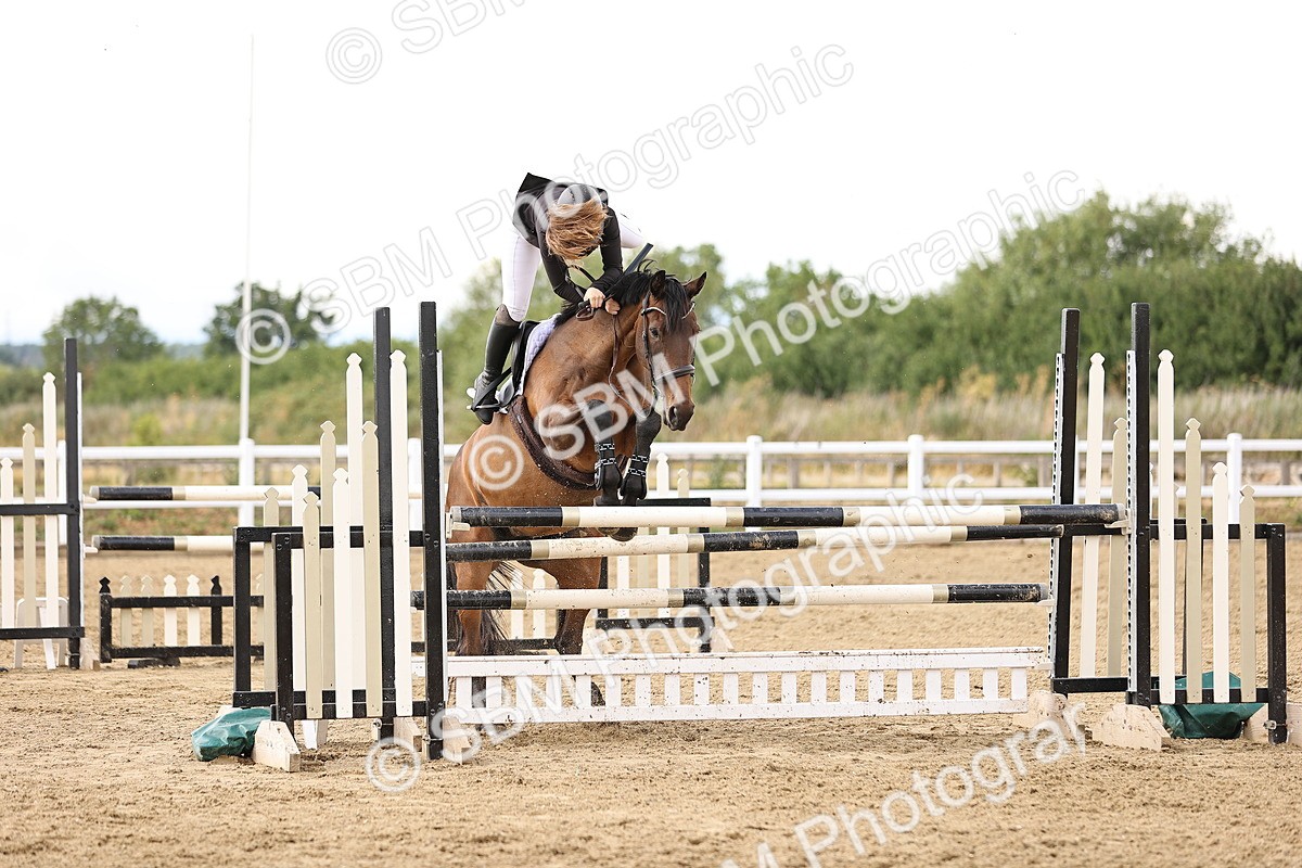 SBM_027009 - Class 13 - Senior Newcomers - 1.10m