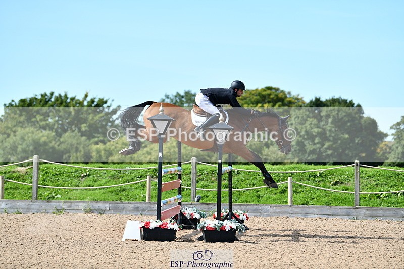 240914A-123429-07038 - Cls 15-S Snr Foxhunter