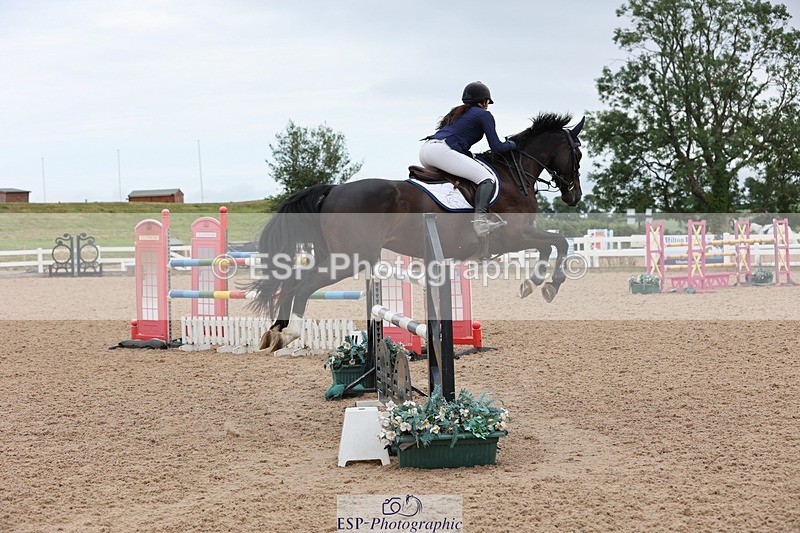 250625-152419-01402 - Cls 6 Foxhunter and 1.20m Open