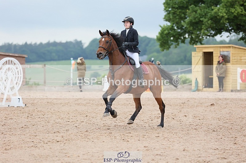 250524-103116-04238 - Cls 13  A&B 1.05m & 1.10m open