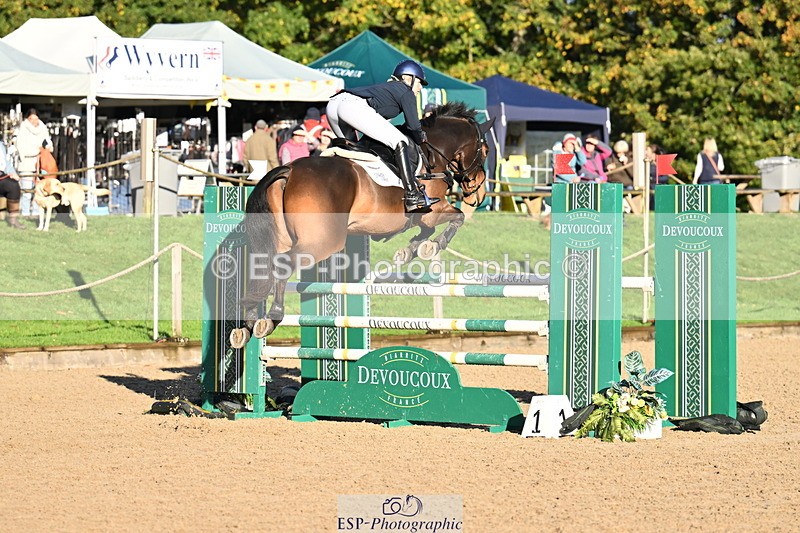 251024A-095014-06249 - B-112-Christina.Wiederkehr