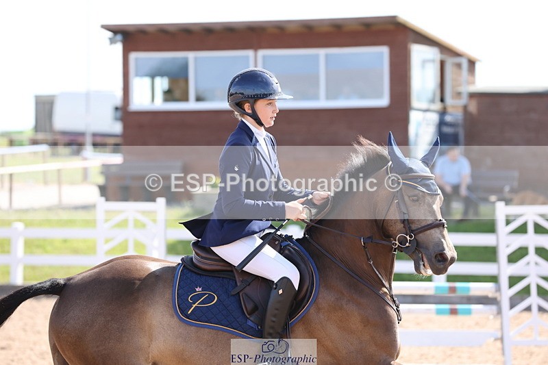 240629A-102556-04109 - Cls 17 Discovery and 90cm Open