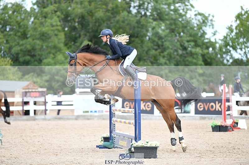 250801-103018-04319 - Cls 21 A&B Snr Disc & 1.00 Open