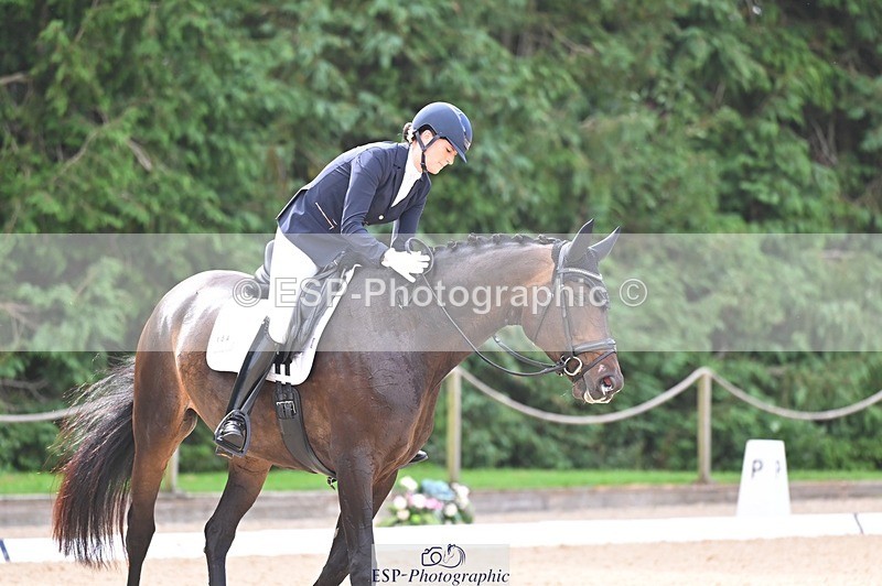 240809-103407-00332 - 154-Lauren.Aston-Free.Flo