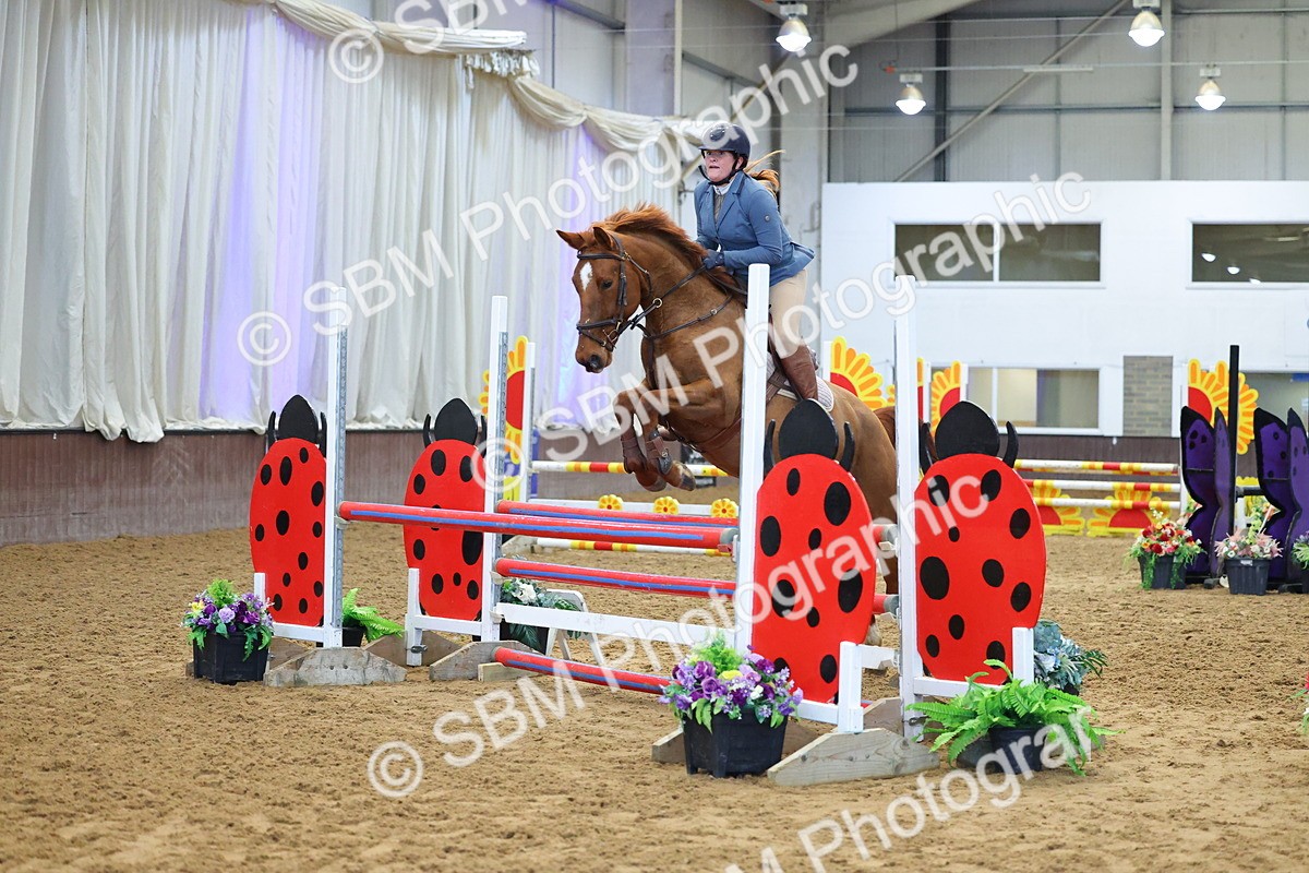SBM_005518 - Class 22 - Bliss of London Novice Winter Championship Qualifier 90cm