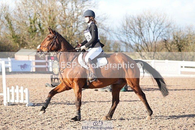 251129-135017-00726 - 90cm