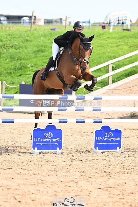 240801A-110334-01284 - Cls 2 Foxhunter