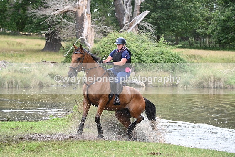 WJ7_4411 - Time at Water 13:26 to 13:59