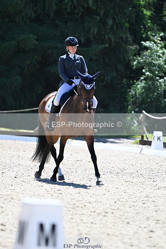 250522A-135741-04526 - C-210-Drew.Munro-DARLING.VAN.OVERIS.Z