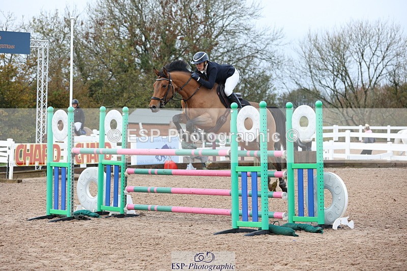 231112A-143822-04918 - Cls 21 Foxhunter & 1.20m Open