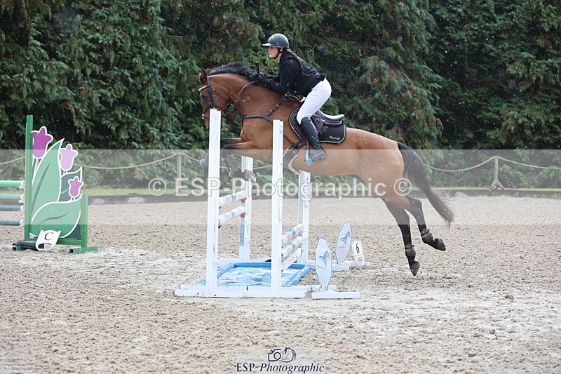 250831A-121410-10135 - Cls 42 Snr 1m Grand Prix