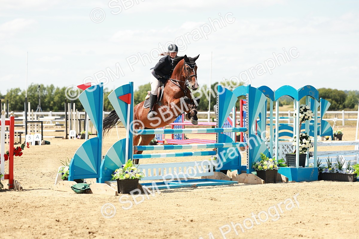 SBM_007465 - Class 3 - Senior Newcomers - 1.10m Open