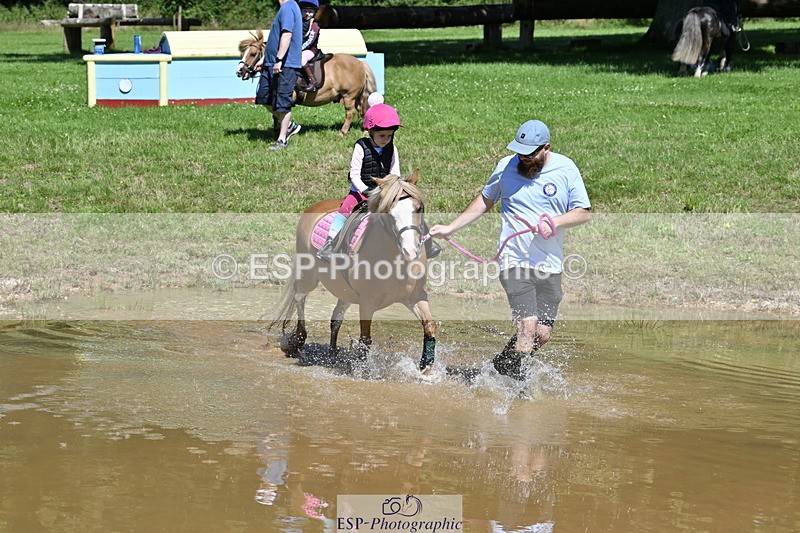 240728B-111432-01233 - Gemma's Group XC