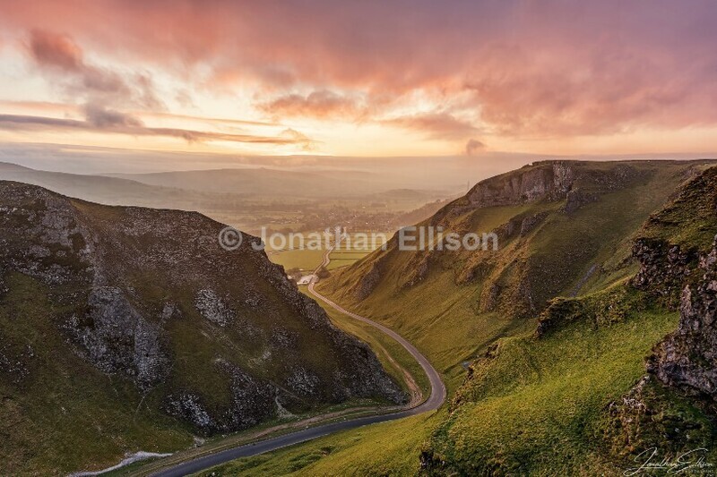Winnats Pass - The Peak District
