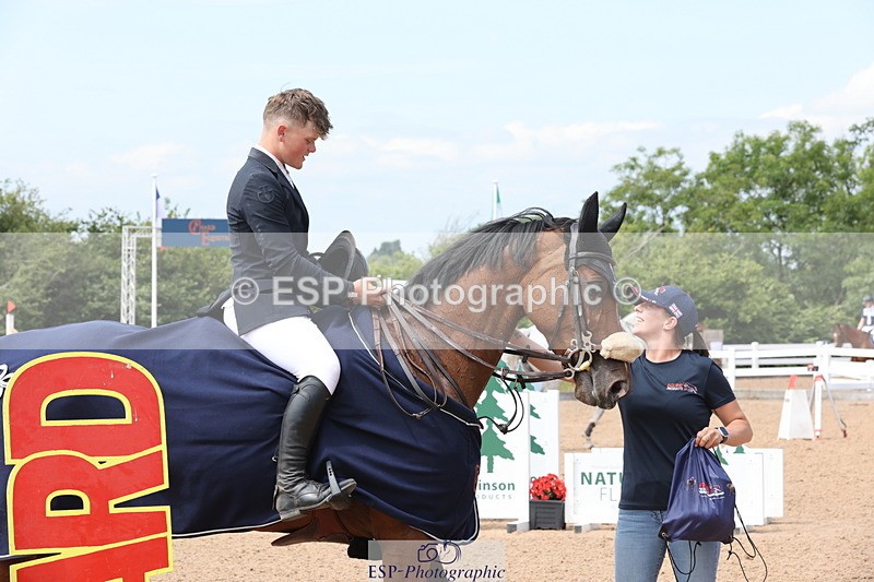 240718A-133310-05575 - Cls 9, 1 Star Bronze Tour 1.10m