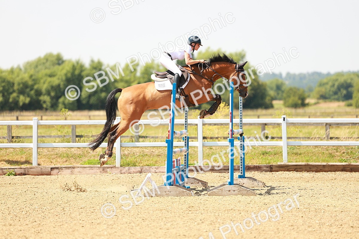 SBM_001872 - Class 5 - Senior Foxhunter - 1.20m