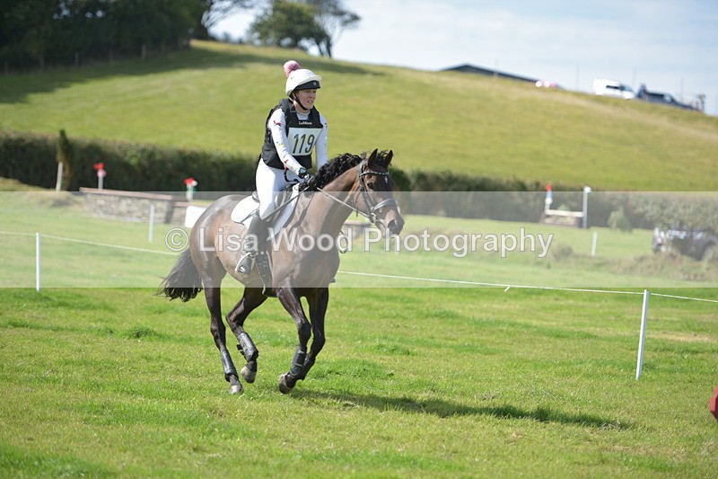 RAY_8480 - Class 1: Trebudannon Open: Red Table